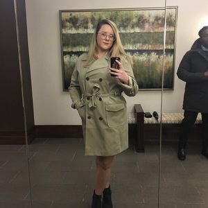 Meet your Posher, Shannon